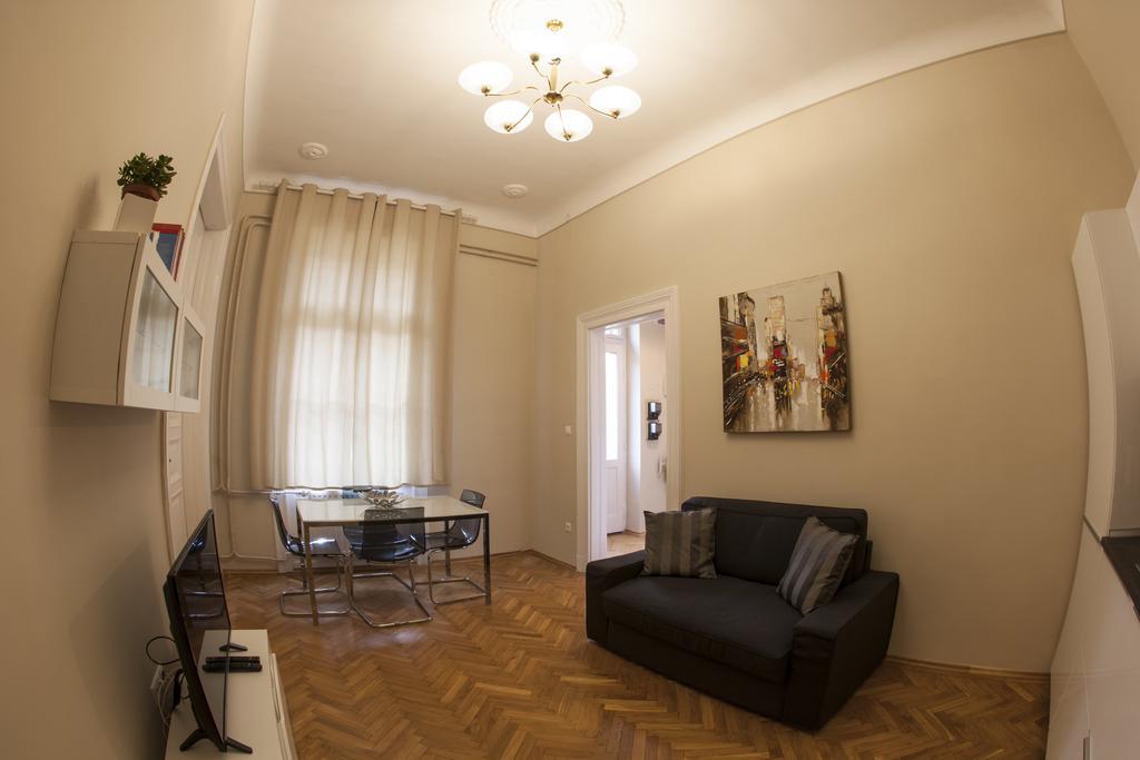 Wesselenyi Utca 4 Hotel Budapest Luaran gambar